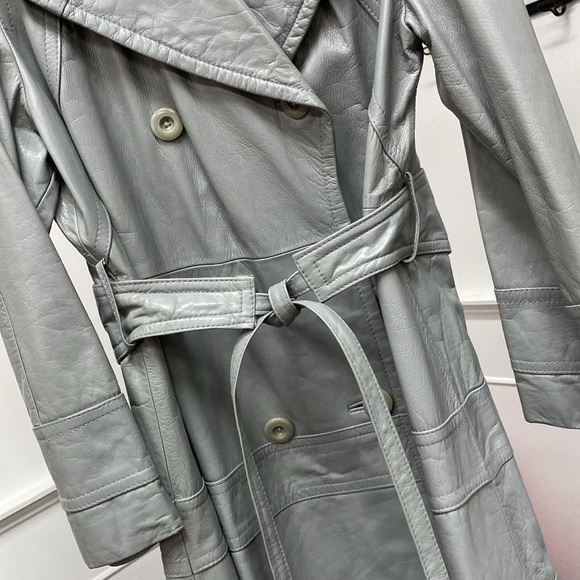 The Tannery for Montgomery Wards vintage leather coat. - Picture 3 of 8